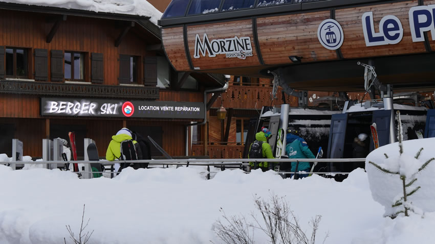 Magasin de location et vente de ski à Morzine. Bergerski